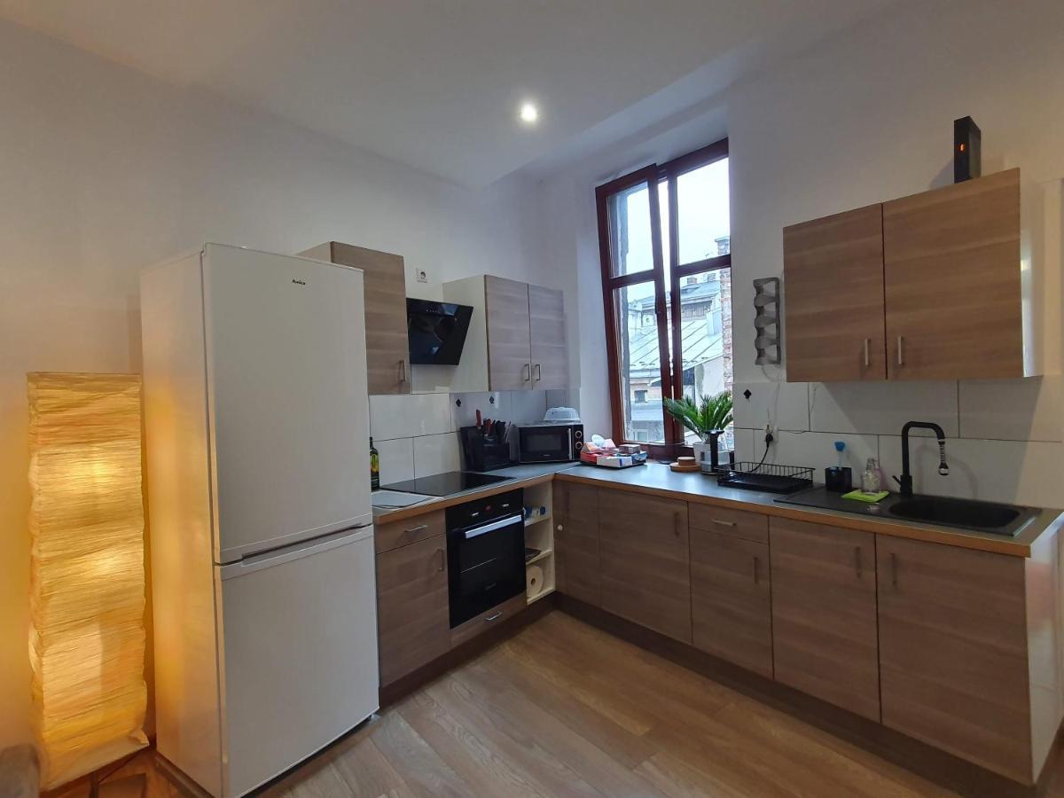 F-3 Krakow Rynek-Wawel O&P Apartfamily Exterior photo