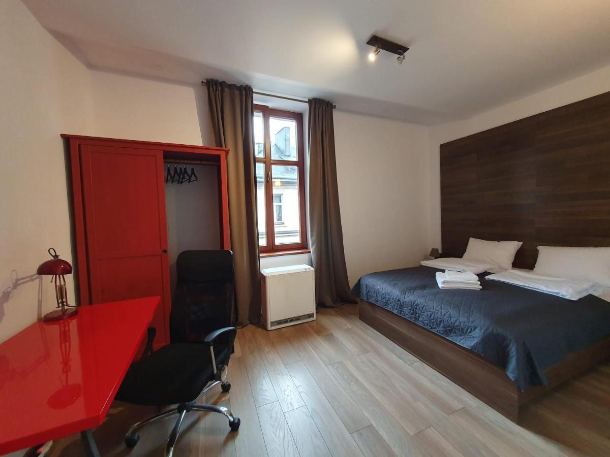 F-3 Krakow Rynek-Wawel O&P Apartfamily Exterior photo